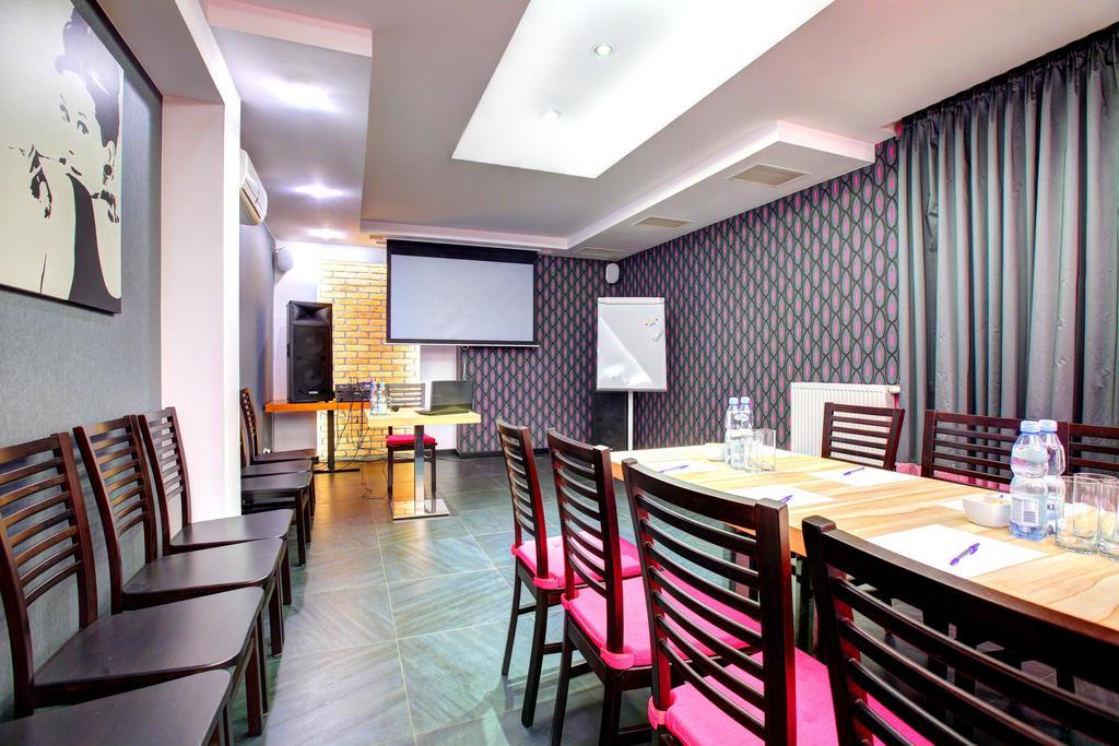זילונקה Hostel Evotel מראה חיצוני תמונה