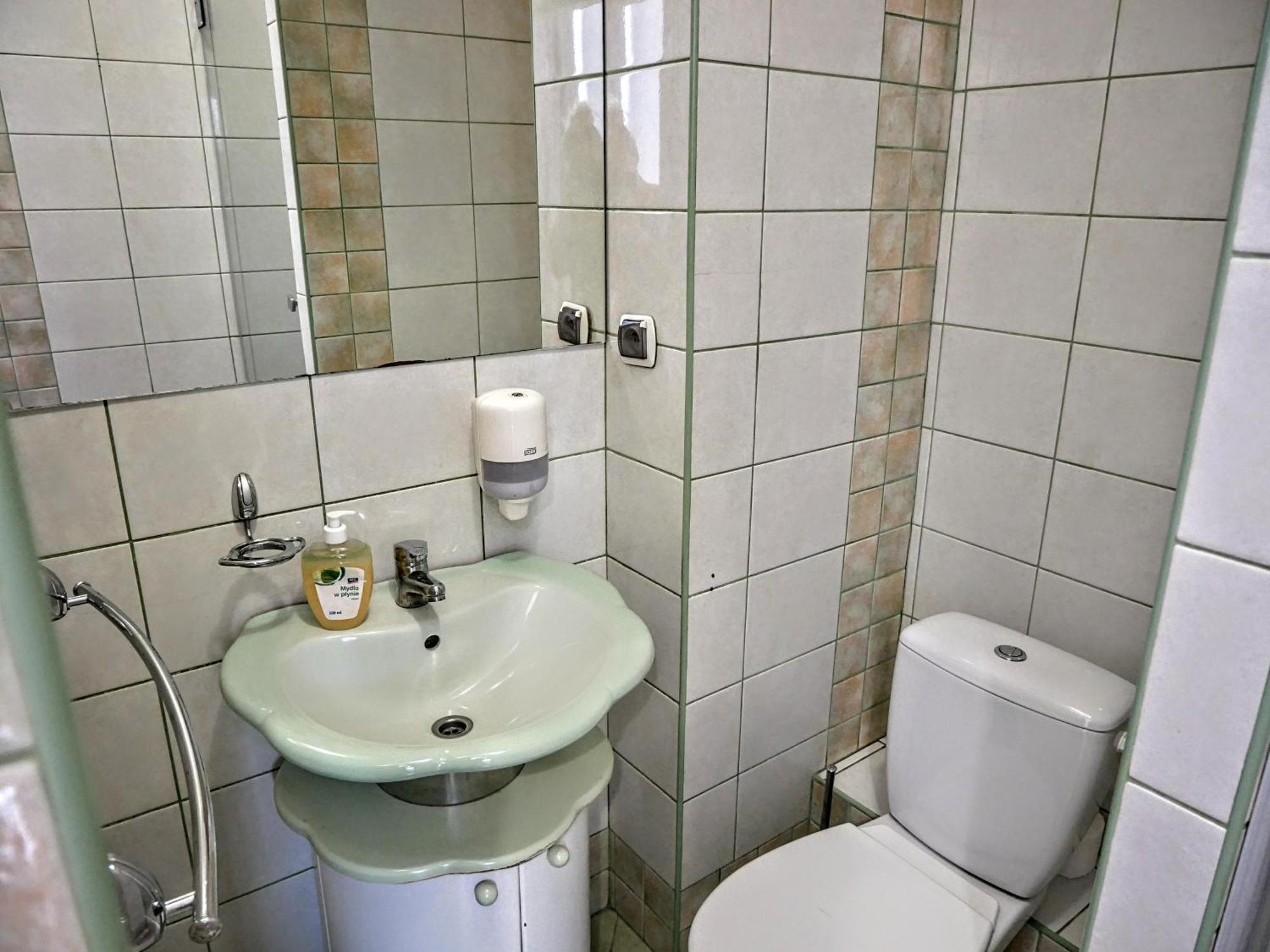 זילונקה Hostel Evotel מראה חיצוני תמונה