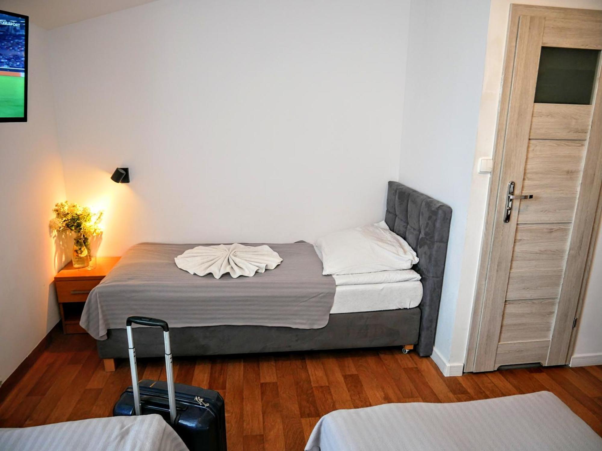 זילונקה Hostel Evotel מראה חיצוני תמונה