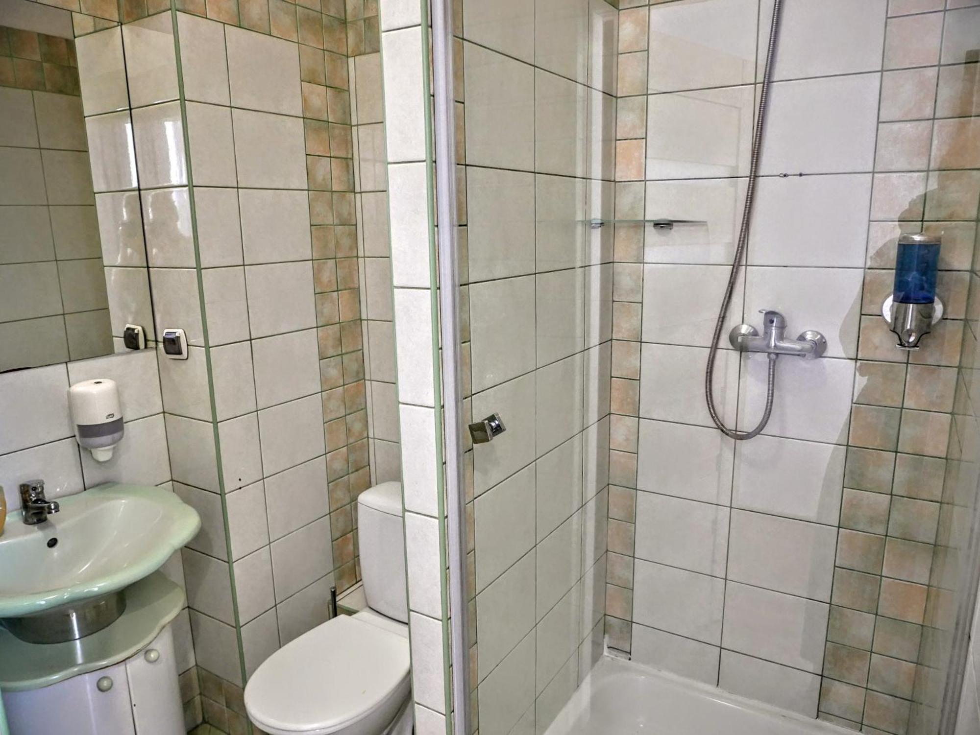 זילונקה Hostel Evotel מראה חיצוני תמונה