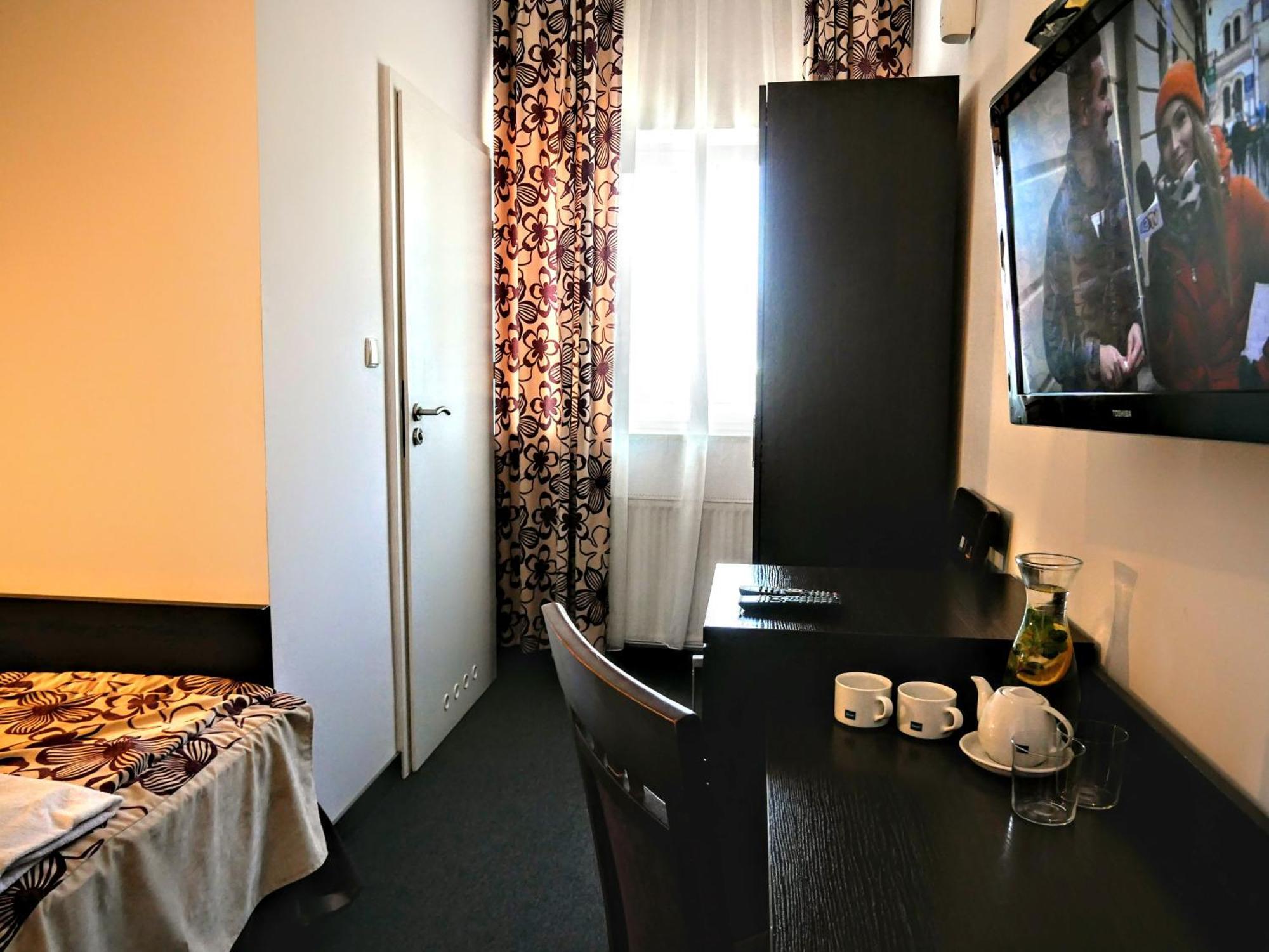 זילונקה Hostel Evotel מראה חיצוני תמונה