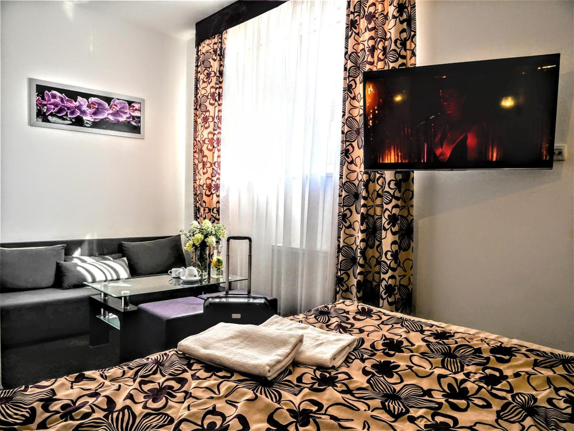זילונקה Hostel Evotel מראה חיצוני תמונה