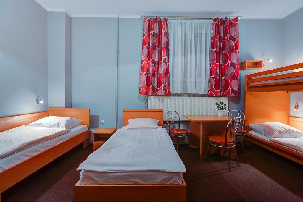 זילונקה Hostel Evotel מראה חיצוני תמונה