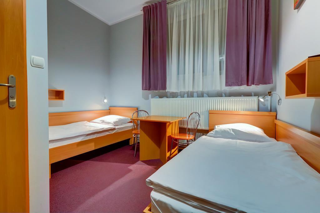 זילונקה Hostel Evotel מראה חיצוני תמונה